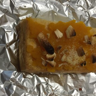 厚揚げのナッツとかぼちゃペーストチーズ焼き